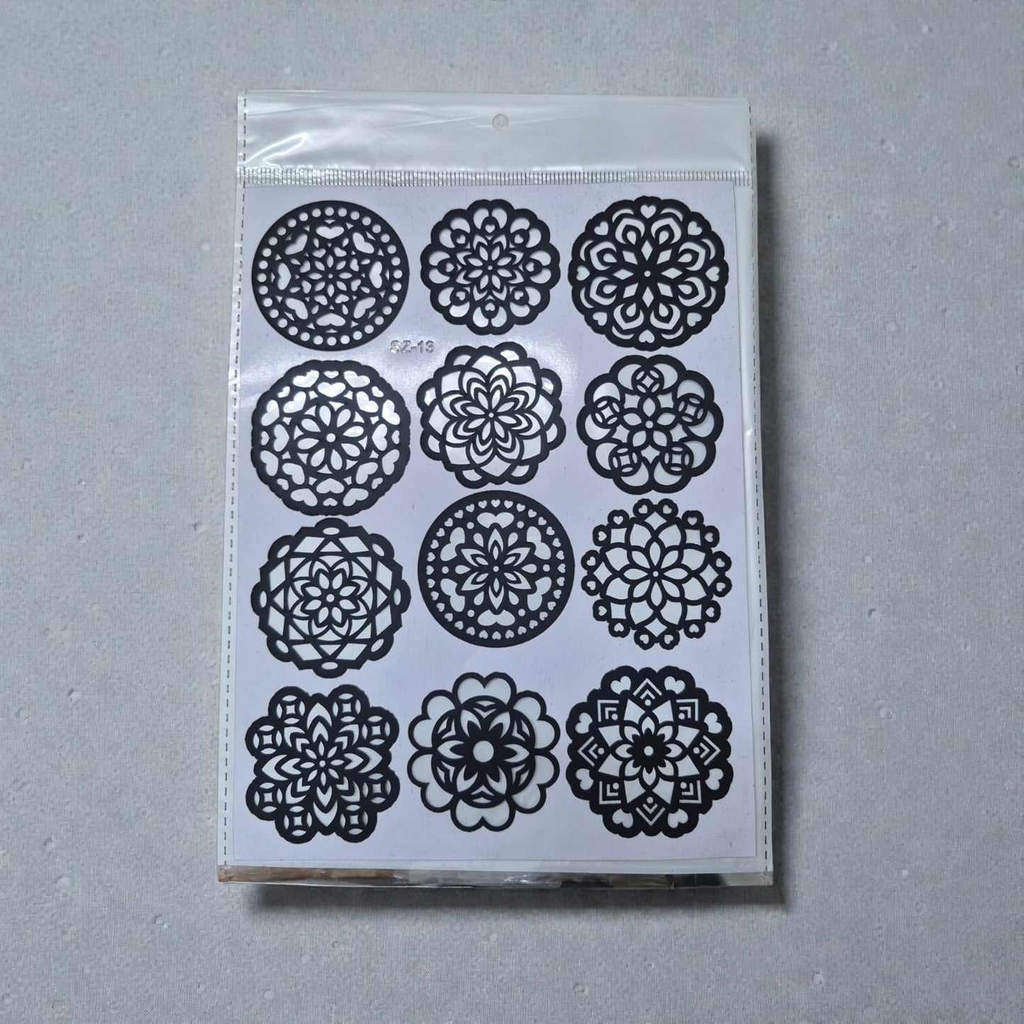 Adult Round Mehndi Hena Stencil
