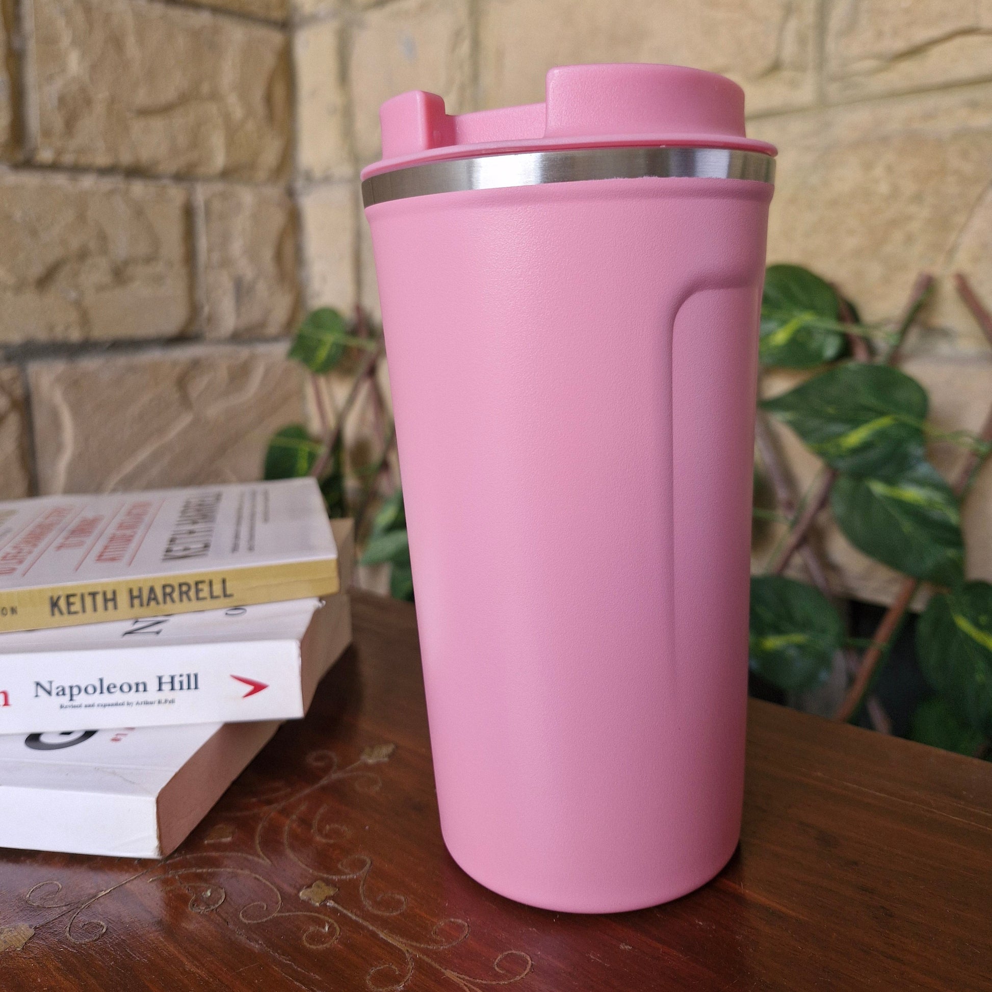 The Stanley X LoveShackFancy Holiday Quencher Pink (WITH FREE INSULATED COFEE MUG)