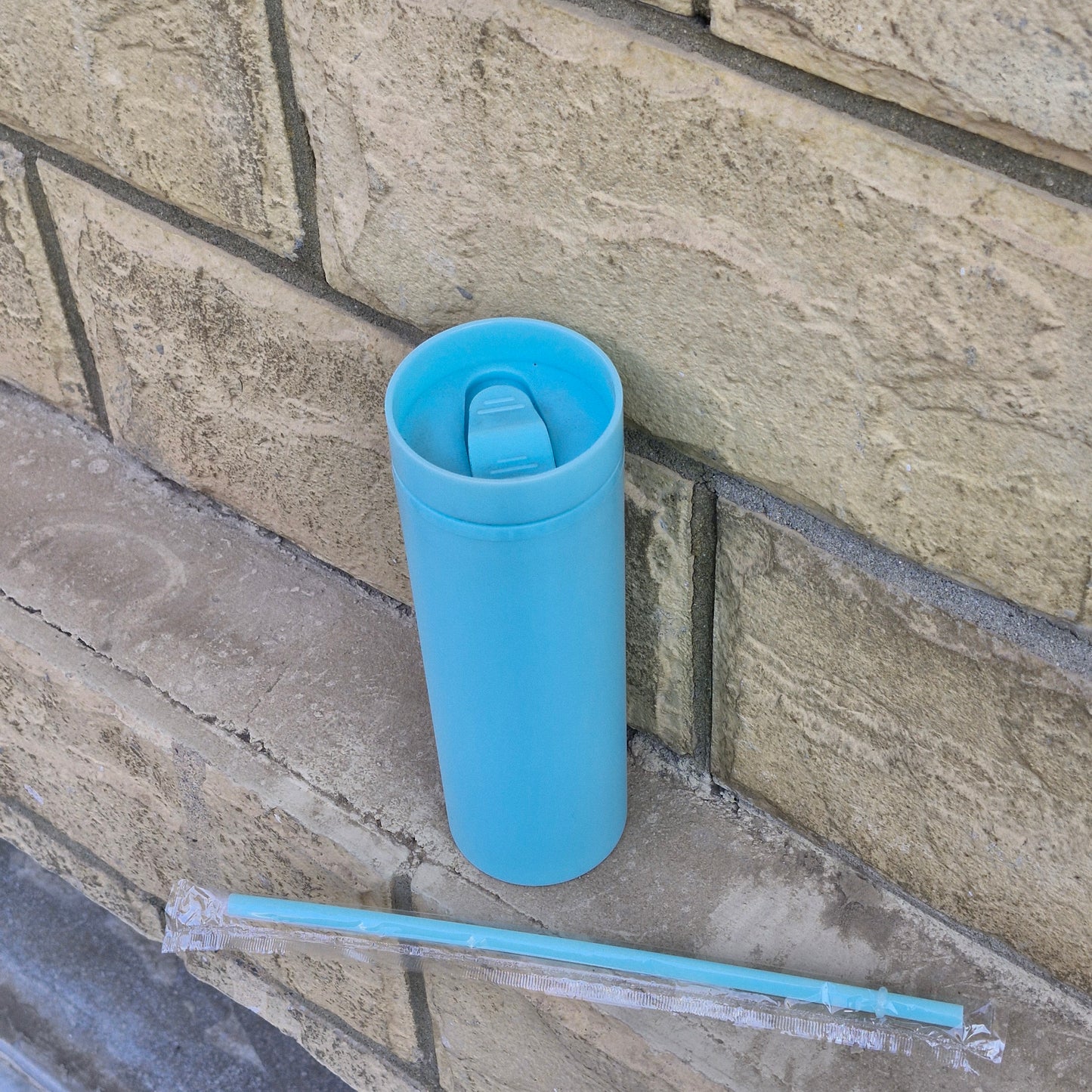 Acrylic Sipper - Double Wall BPA FREE (2 FREE Matching Straws)