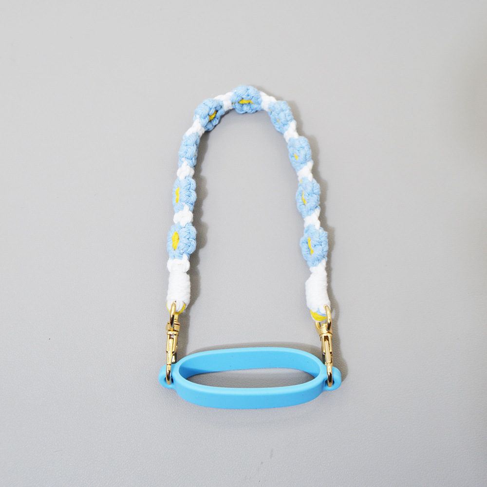 Tumbler Hanging Hand Made Daisy Flower (fits all size tumbler)